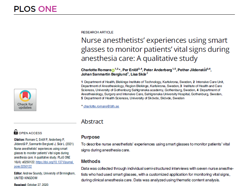 Nurse anesthetists’ experiences using smart glasses to monitor patients’ vital signs during anesthesia care: A qualitative study